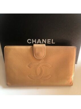 Chanel Timeless CC Continental Kisslock Flap Wallet Tan Caviar Leather Vintage